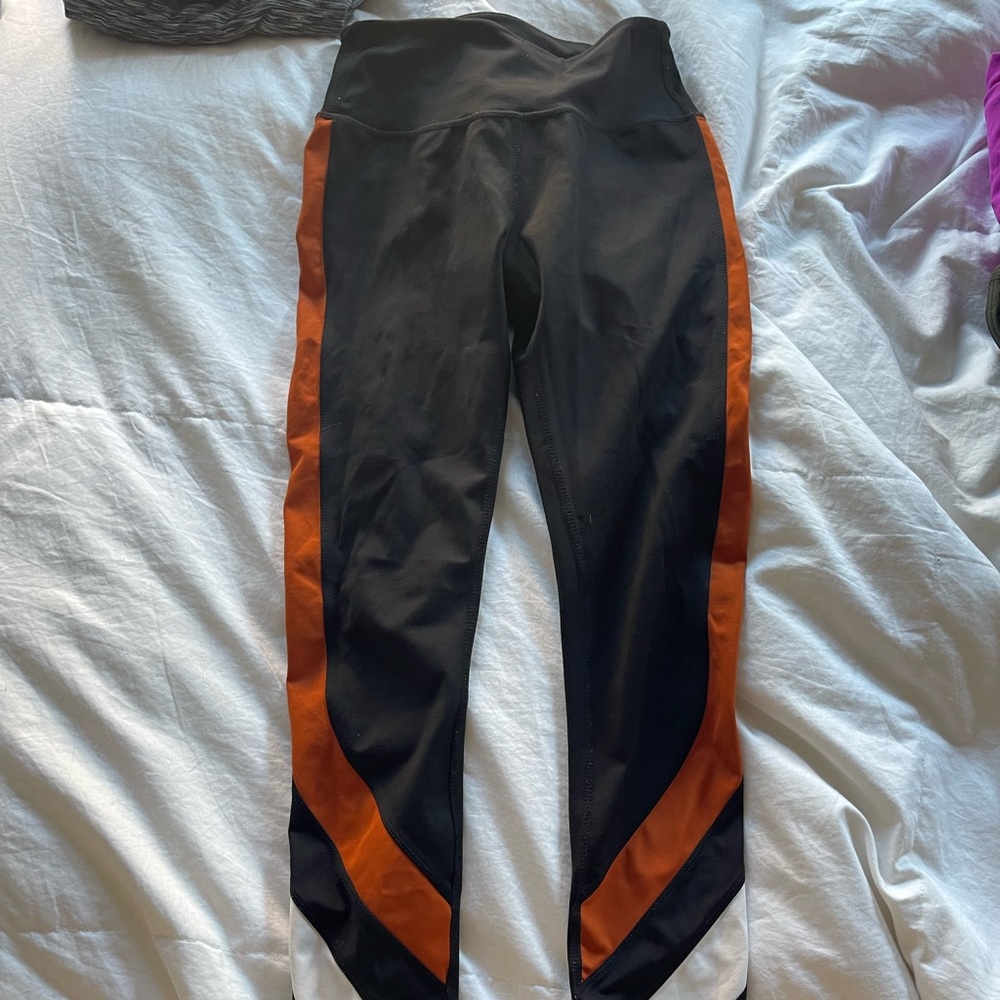 Bandier leggings